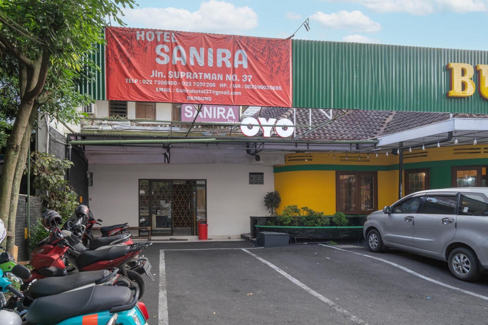 Collection O Hotel Sanira Bandung Kültér fotó